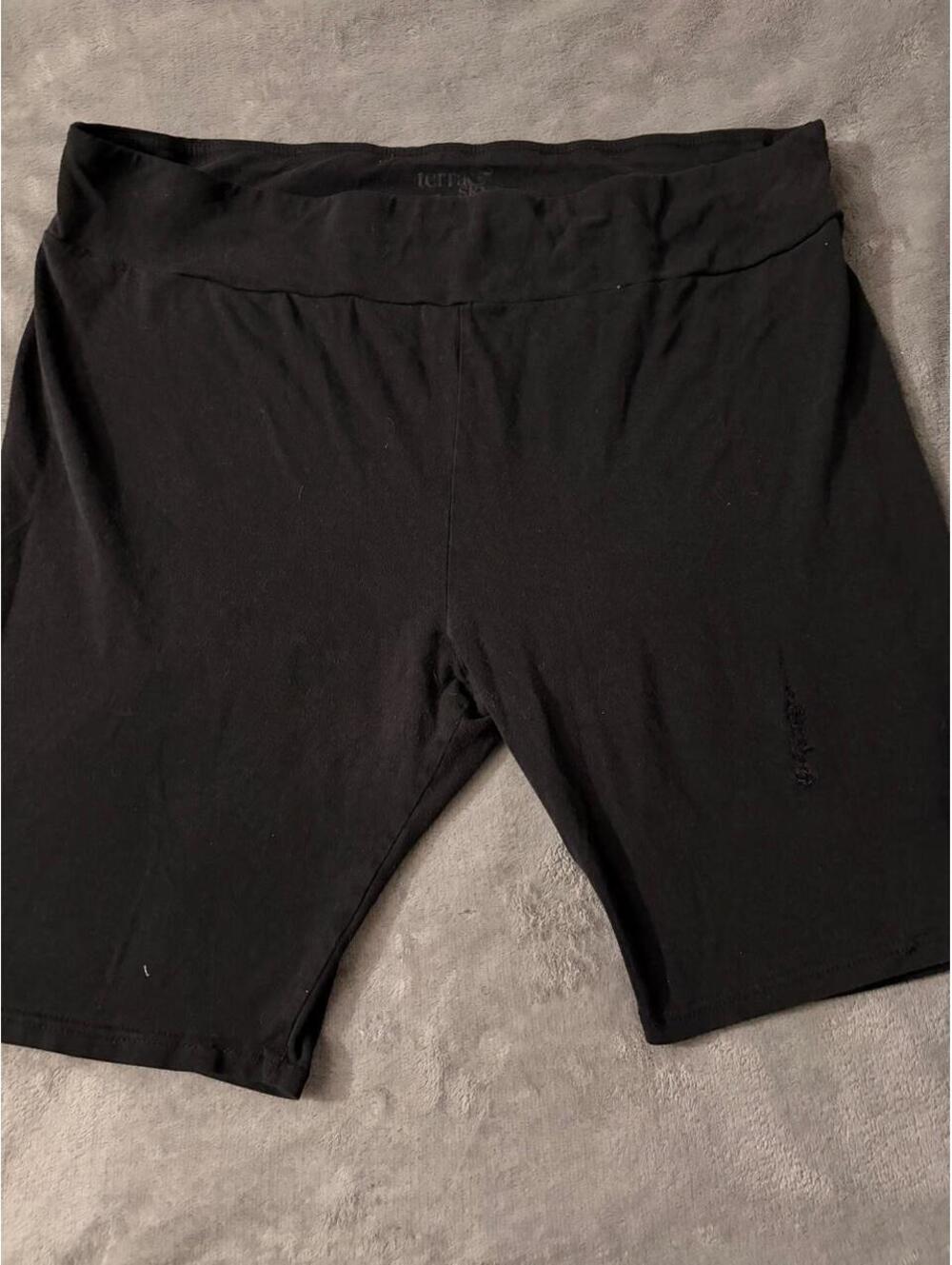 Terra Sky black biker shorts - 2X - 0291